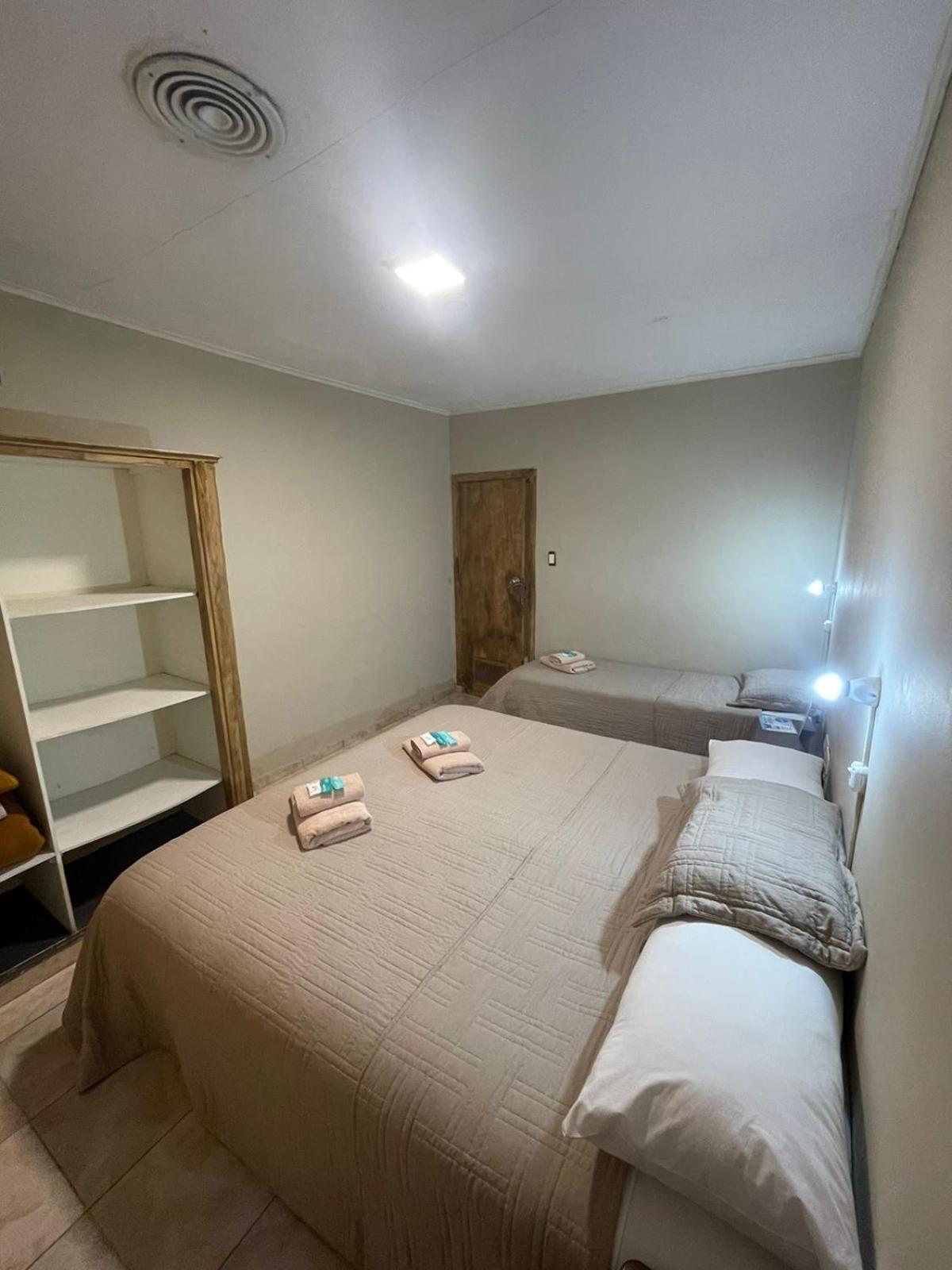 Hostel Danny El Calafate Bagian luar foto